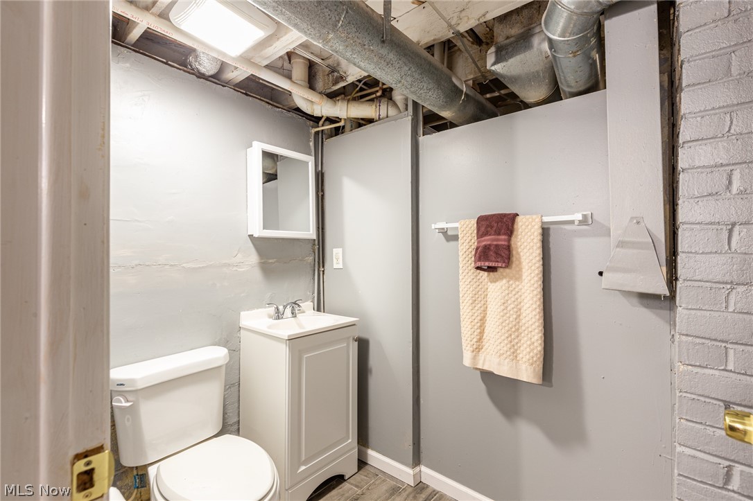 3837 Salisbury Road Cleveland, OH 44121 - Photo 16 of 17