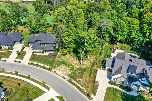 $499,000 | 3809 Dartmoor Way, Zionsville, IN 46077