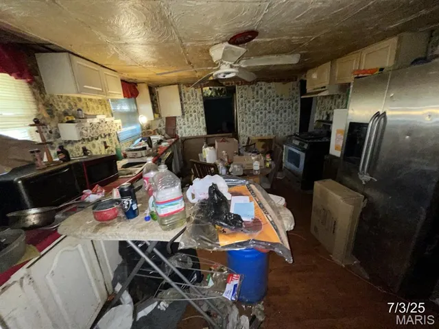 $20,000 | 1902 Baker Avenue, East St. Louis, IL 62207