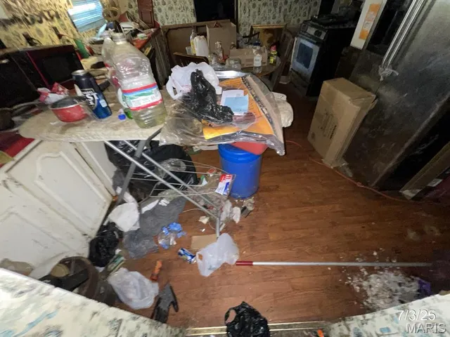 $20,000 | 1902 Baker Avenue, East St. Louis, IL 62207