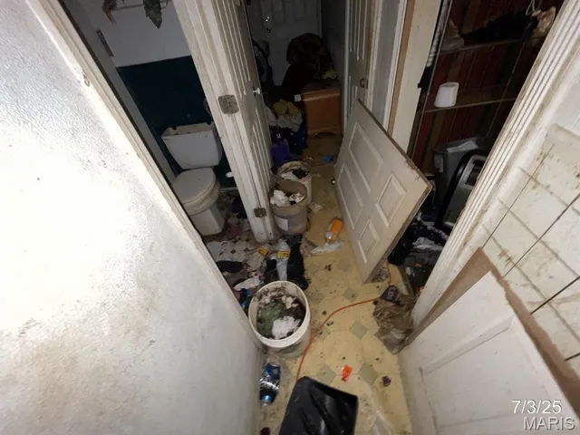 $20,000 | 1902 Baker Avenue, East St. Louis, IL 62207