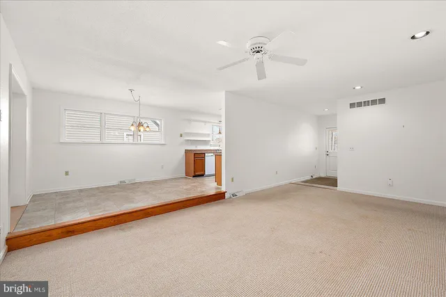 $2,700 | 10505 Keyser Point Road, Ocean City, MD 21842