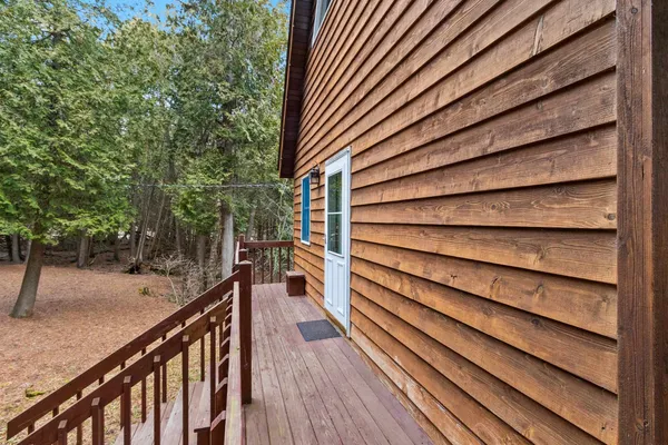$599,900 | 7976 West Cedar Drive, Forestville, WI 54213