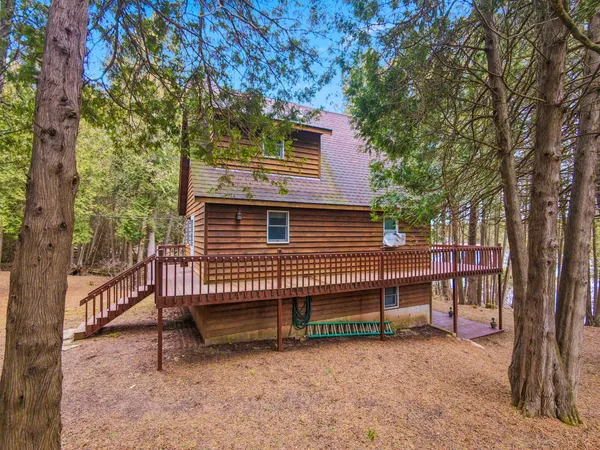 $599,900 | 7976 West Cedar Drive, Forestville, WI 54213