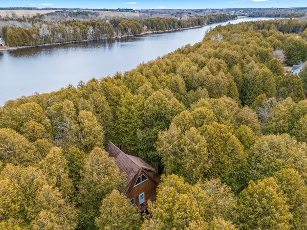 $599,900 | 7976 West Cedar Drive, Forestville, WI 54213