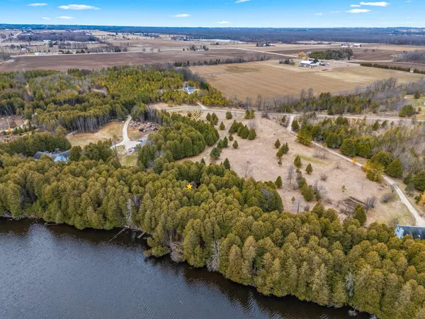 $599,900 | 7976 West Cedar Drive, Forestville, WI 54213