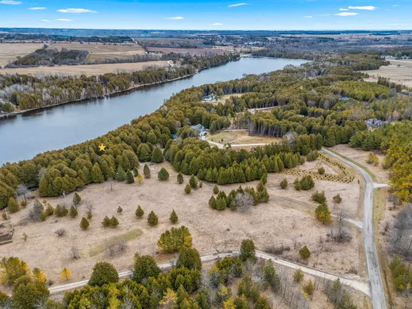$599,900 | 7976 West Cedar Drive, Forestville, WI 54213
