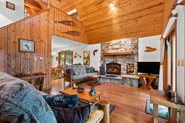 $599,900 | 7976 West Cedar Drive, Forestville, WI 54213
