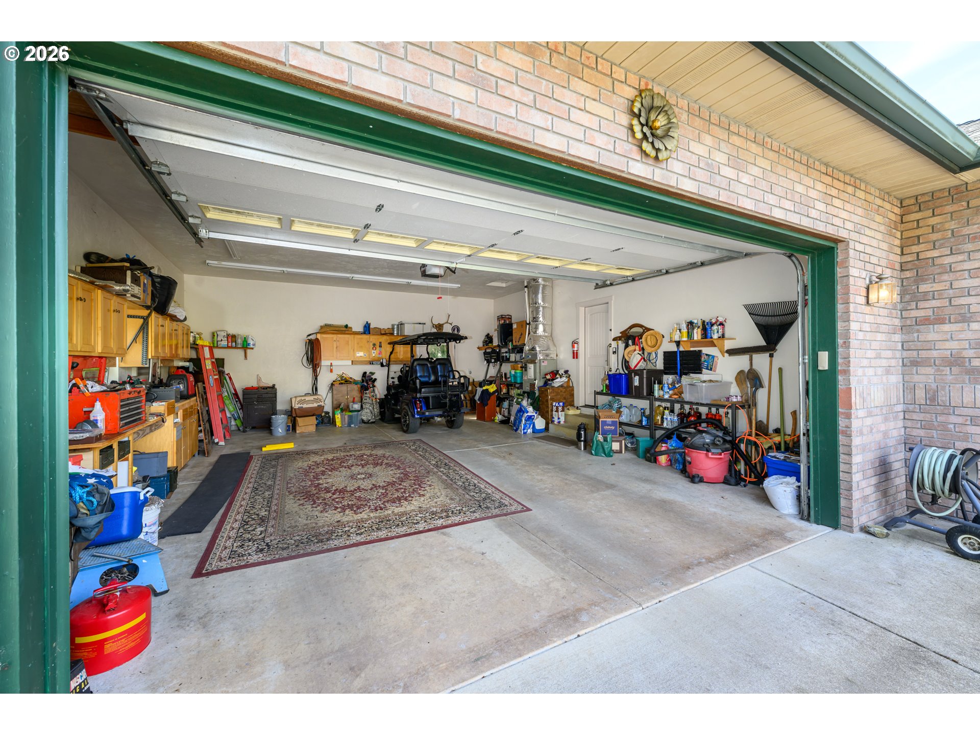 48482 Meadow Way Oakridge, OR 97463 - Photo 3 of 20