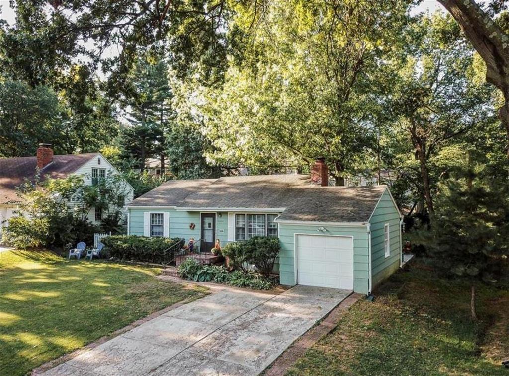 3005 West 74th Street, Prairie Village, KS 66208 Compass