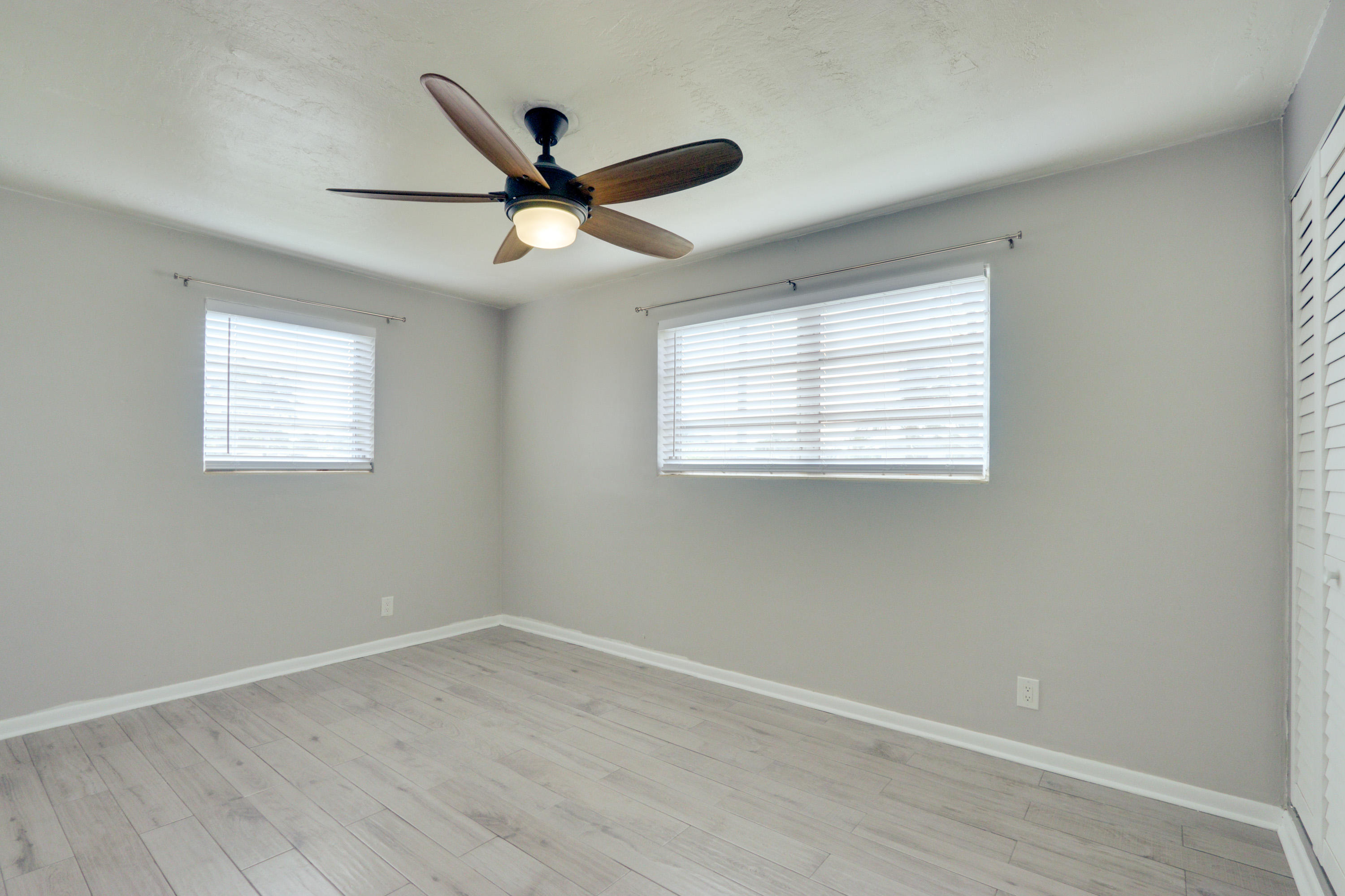 336 Mid Pines Road Palm Springs, FL 33461 - Photo 18 of 40 Master Bedroom