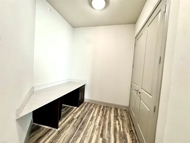 a view of walk in closet