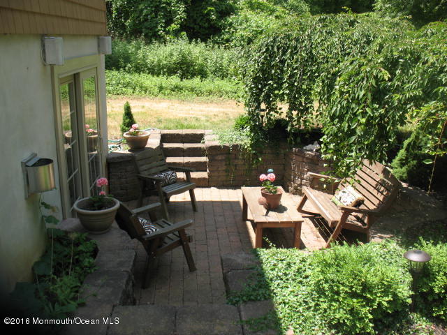 143 Phalanx Road Colts Neck, NJ 07722 - Photo 92 of 99 436