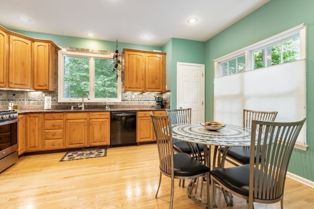 3 Emery Road, Unit 2 Bedford, MA 01730 - Photo 7 of 33 Gallery Image 7