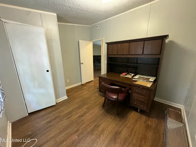 $174,000 | 3933 Highway 43, Brandon, MS 39047