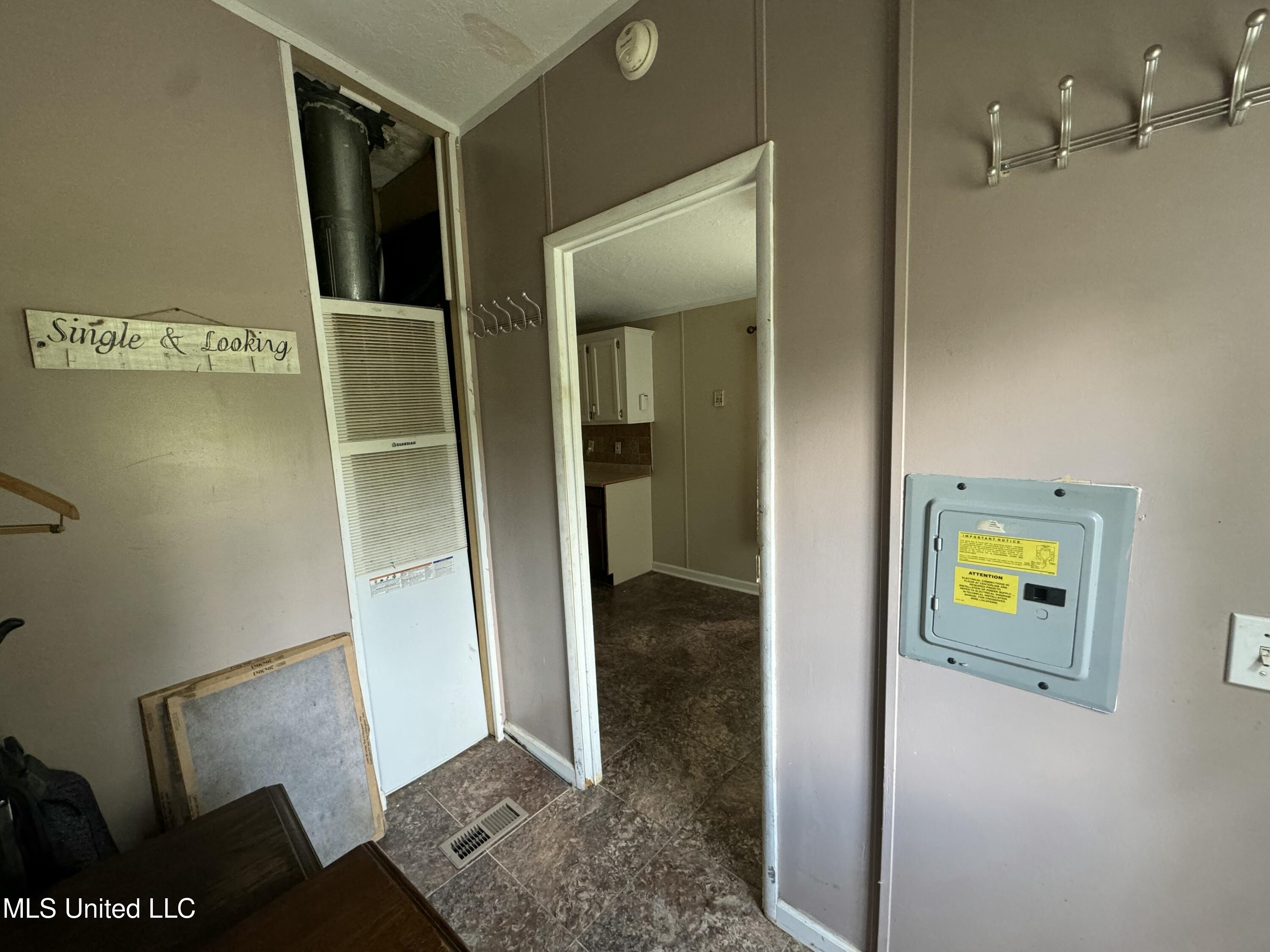 3933 Highway 43 Brandon, MS 39047 - Photo 10 of 19 IMG_1401