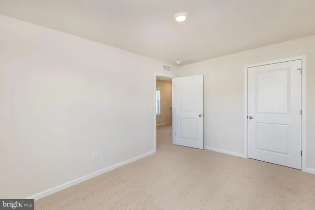 $2,500 | 5200 Crooked Lane, Stephens City, VA 22655