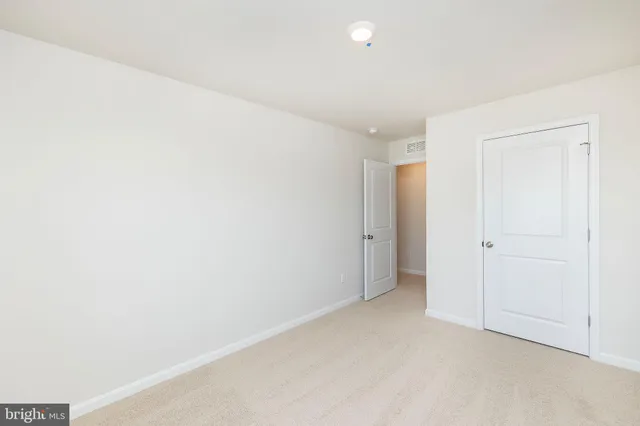 $2,500 | 5200 Crooked Lane, Stephens City, VA 22655