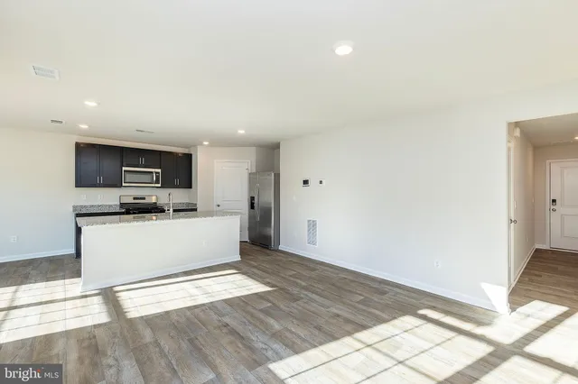 $2,500 | 5200 Crooked Lane, Stephens City, VA 22655