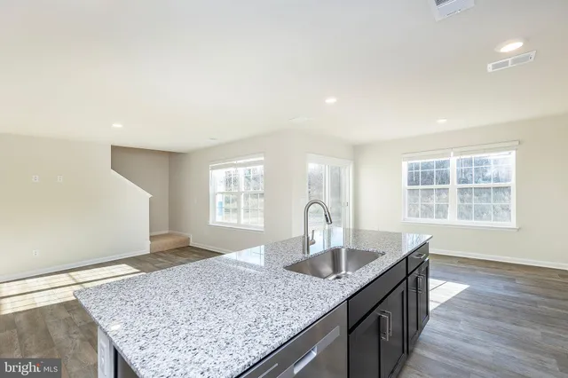 $2,500 | 5200 Crooked Lane, Stephens City, VA 22655