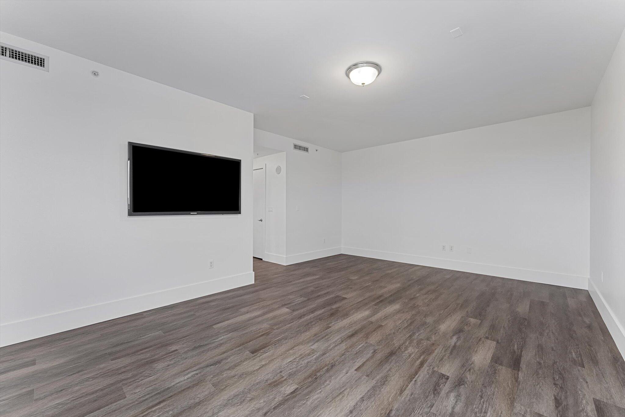 455 East Palmetto Park Road, Unit 6E Boca Raton, FL 33432 - Photo 18 of 59 Primary