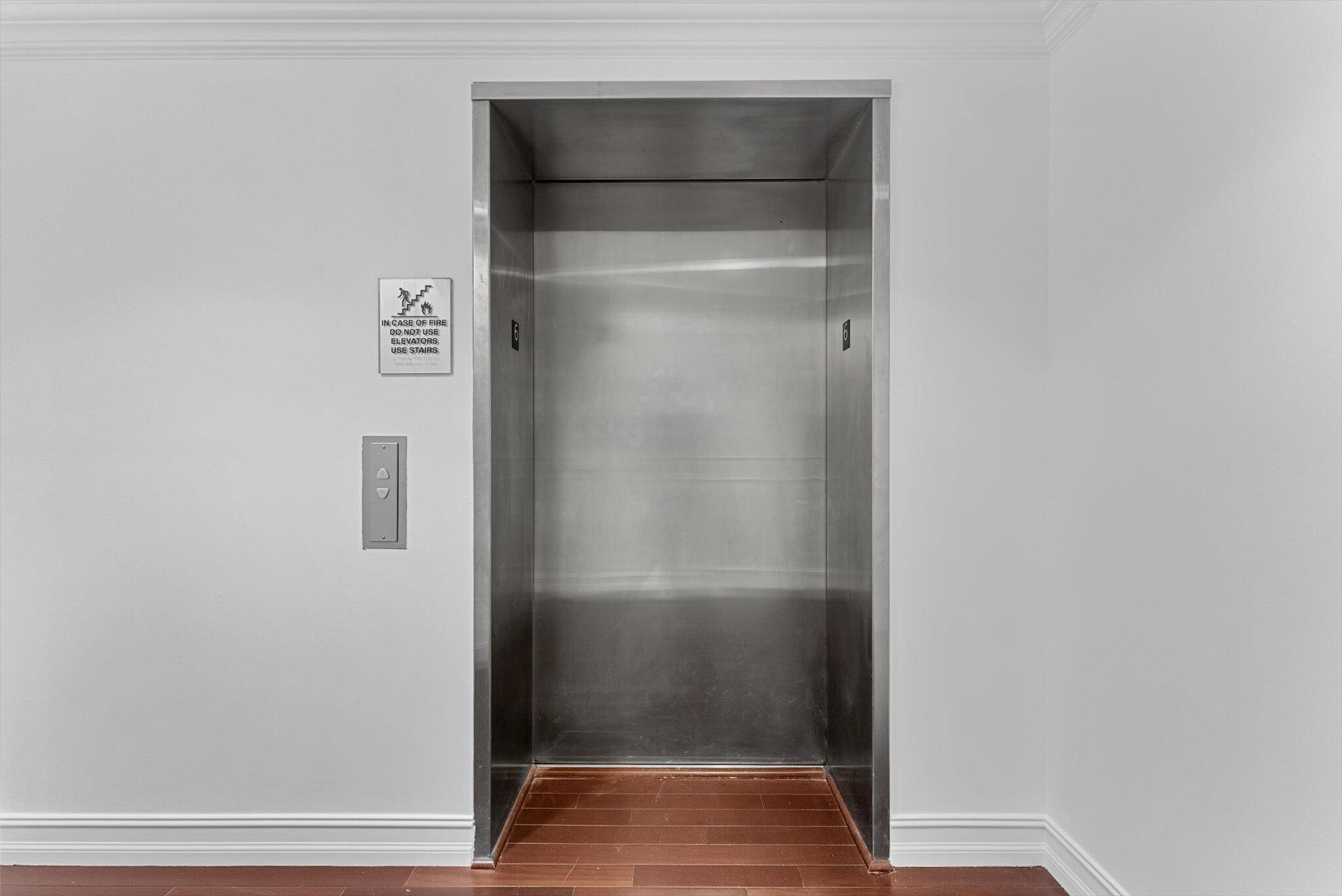 455 East Palmetto Park Road, Unit 6E Boca Raton, FL 33432 - Photo 38 of 59 Private Elevator