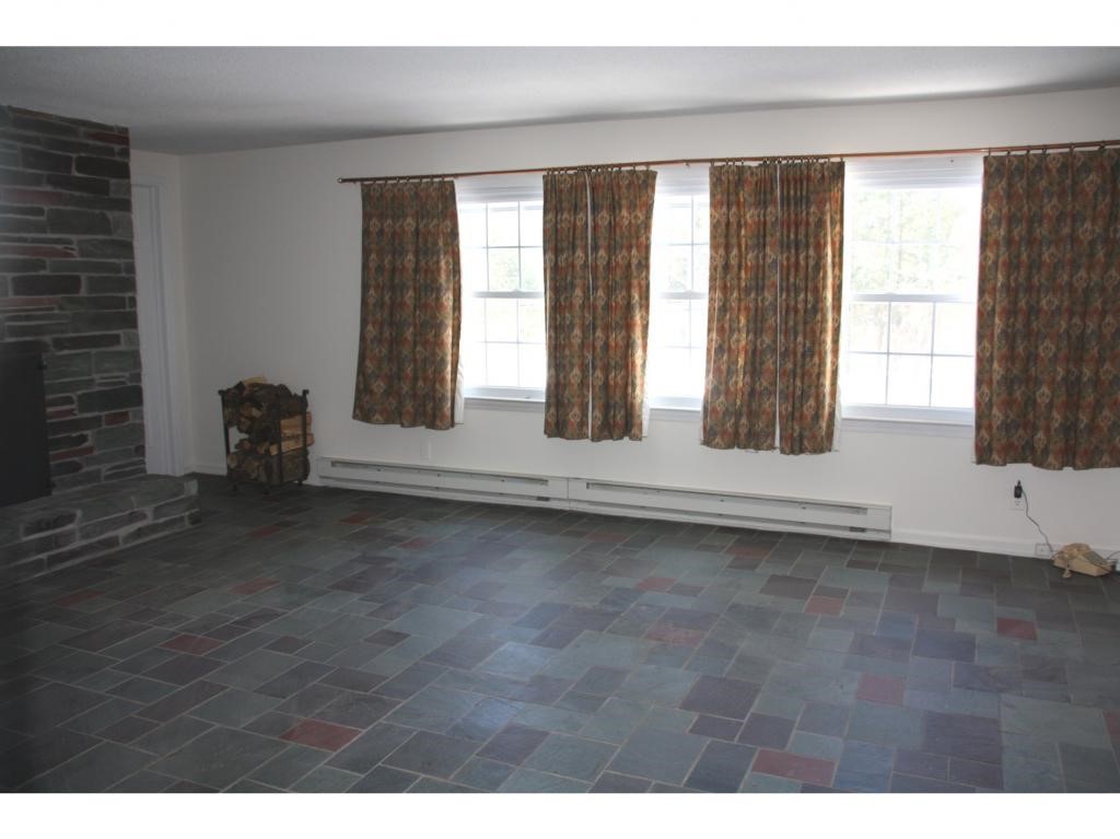 59 Hillside Road Rutland, VT 05701 - Photo 13 of 17
