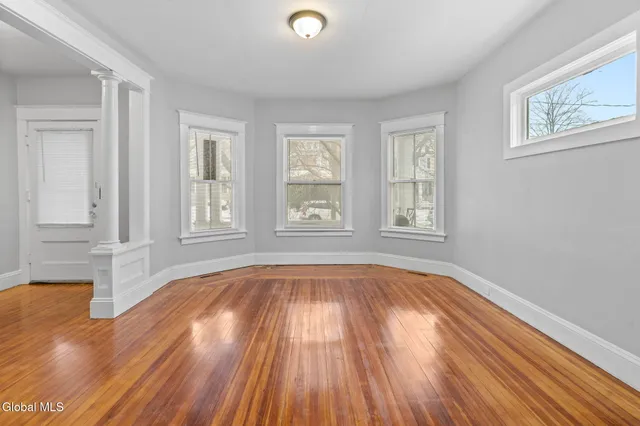 $290,000 | 152 Elmer Avenue, Schenectady, NY 12308