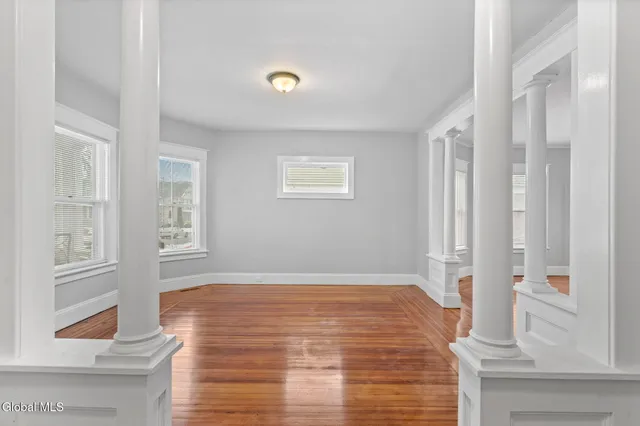 $290,000 | 152 Elmer Avenue, Schenectady, NY 12308