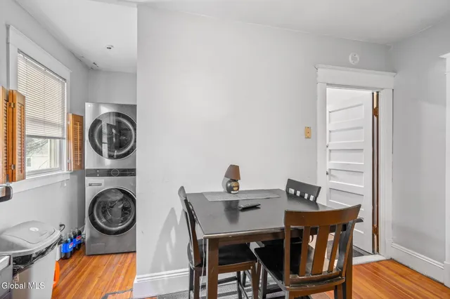 $290,000 | 152 Elmer Avenue, Schenectady, NY 12308