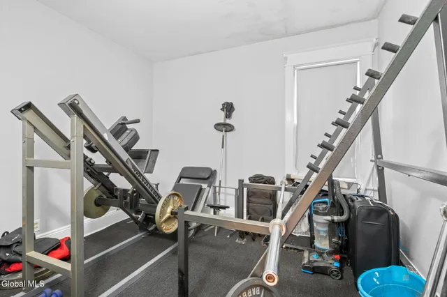 $290,000 | 152 Elmer Avenue, Schenectady, NY 12308