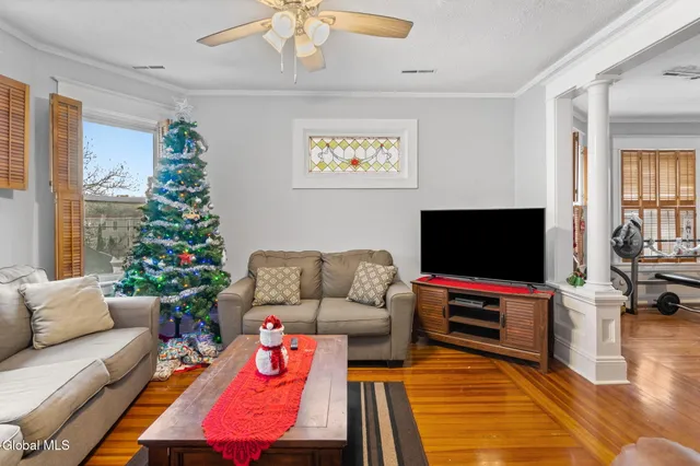 $290,000 | 152 Elmer Avenue, Schenectady, NY 12308