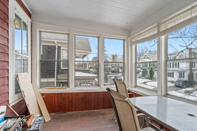 $290,000 | 152 Elmer Avenue, Schenectady, NY 12308