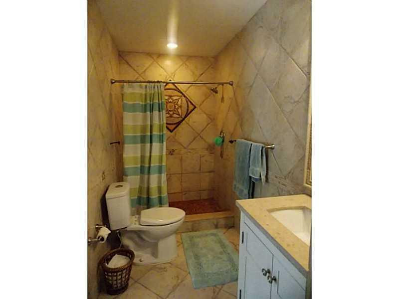 1251 Southwest 20th Street Boca Raton, FL 33486 - Photo 14 of 21 Bathroom