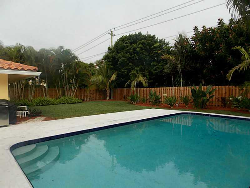 1251 Southwest 20th Street Boca Raton, FL 33486 - Photo 18 of 21 Patio/Deck