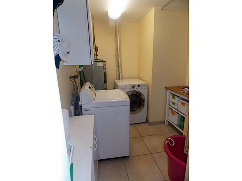 1251 Southwest 20th Street Boca Raton, FL 33486 - Photo 20 of 21 Laundry Room