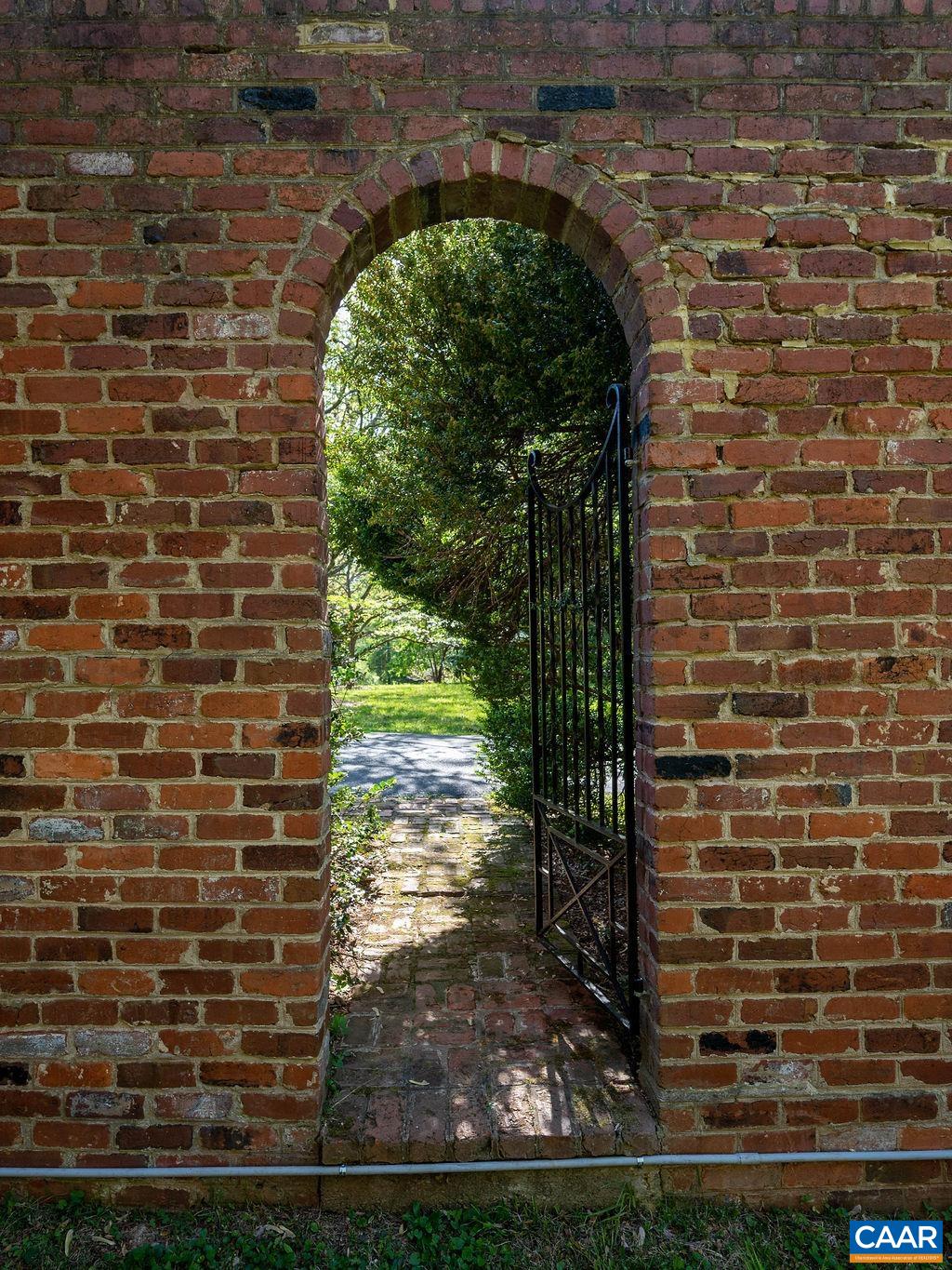 920 Flordon Drive Charlottesville, VA 22901 - Photo 42 of 43 a view of a pathway both side of building