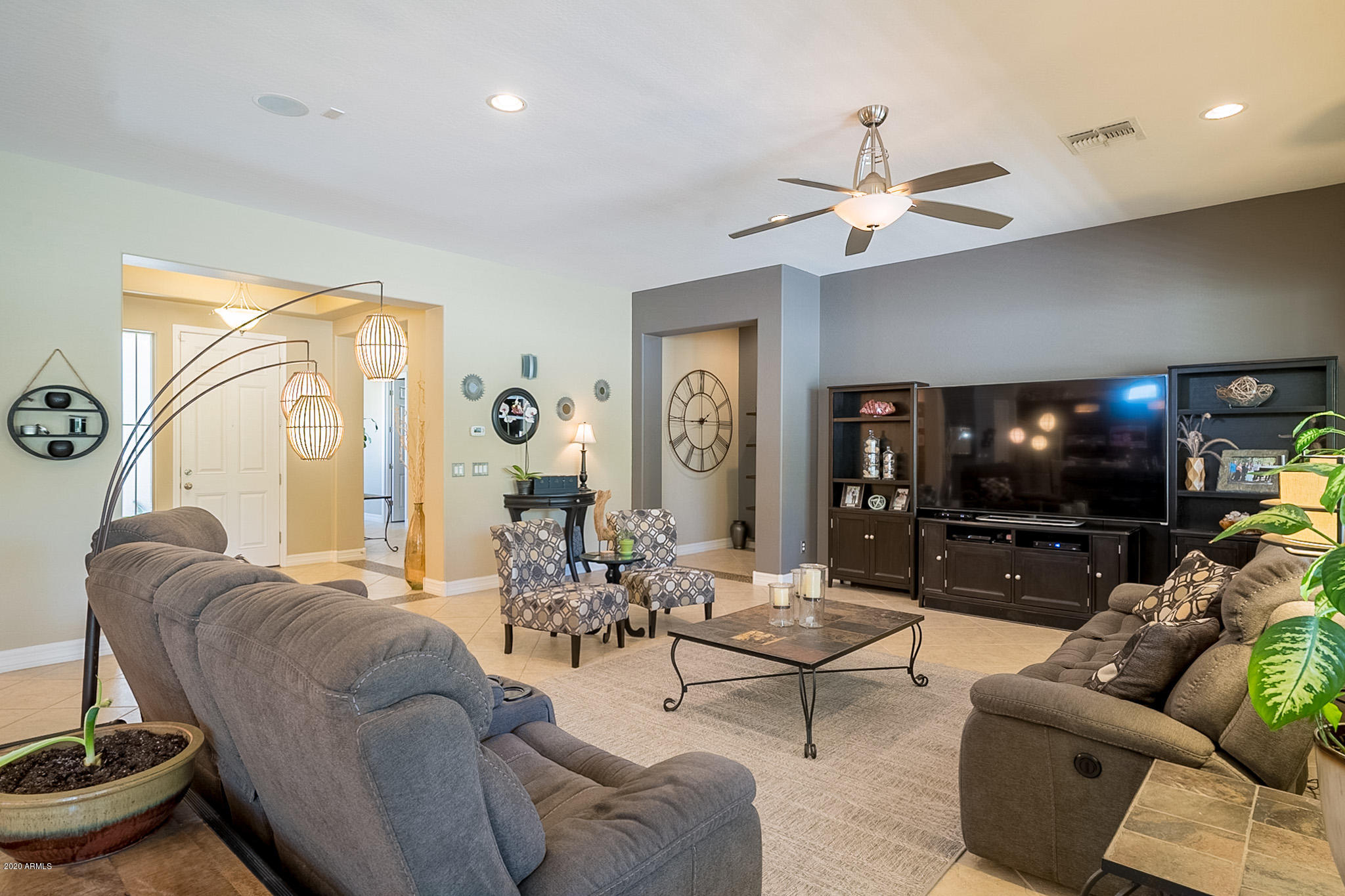 16144 West Berkeley Road Goodyear, AZ 85395 - Photo 8 of 40 Great Room & Entry