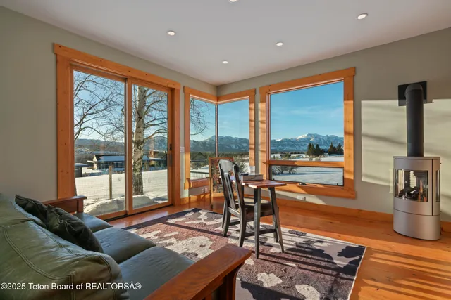 $14,750,000 | 4150-4200 Huffsmith Hill Road, Jackson, WY 83001