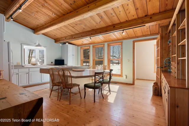 $14,750,000 | 4150-4200 Huffsmith Hill Road, Jackson, WY 83001