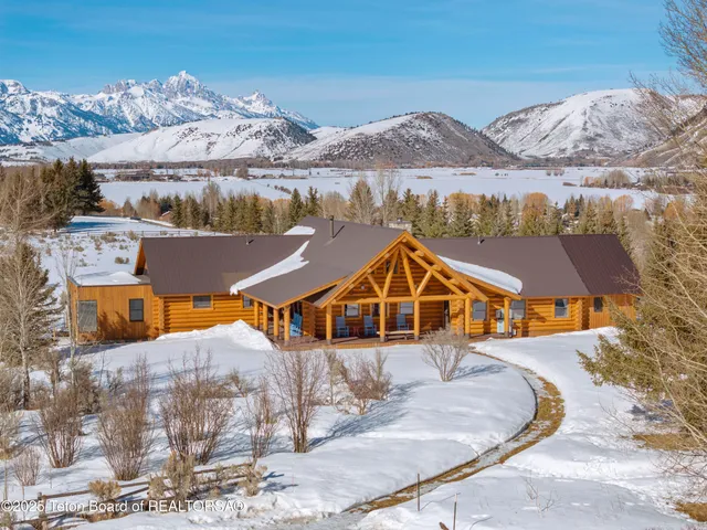 $14,750,000 | 4150-4200 Huffsmith Hill Road, Jackson, WY 83001