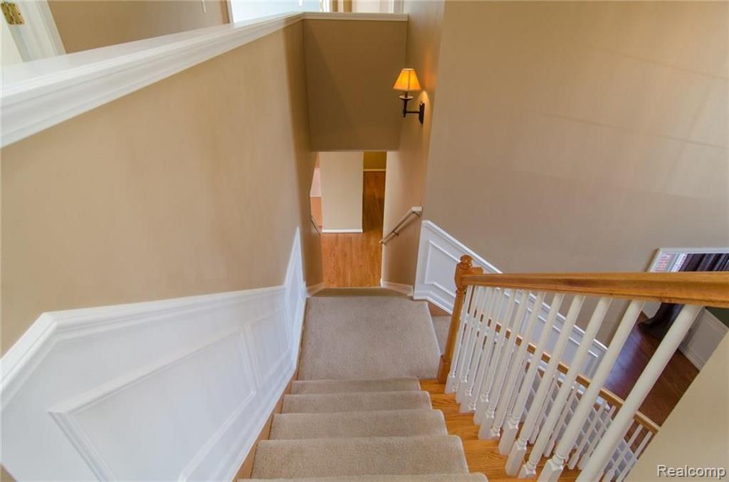 620 Bliss Drive Rochester Hills, MI 48307 - Photo 30 of 38