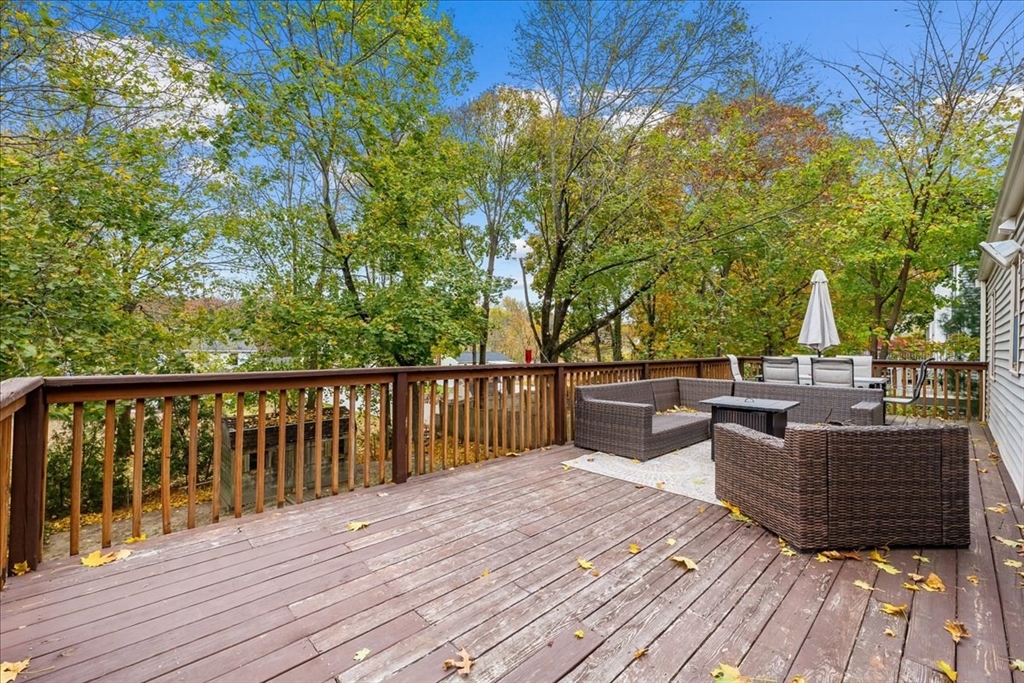 47 Wingate Road Weymouth, MA 02189 - Photo 26 of 28 Gallery Image 26