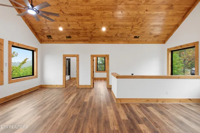 $1,999,999 | 1950 Spurling Road, Sevierville, TN 37862