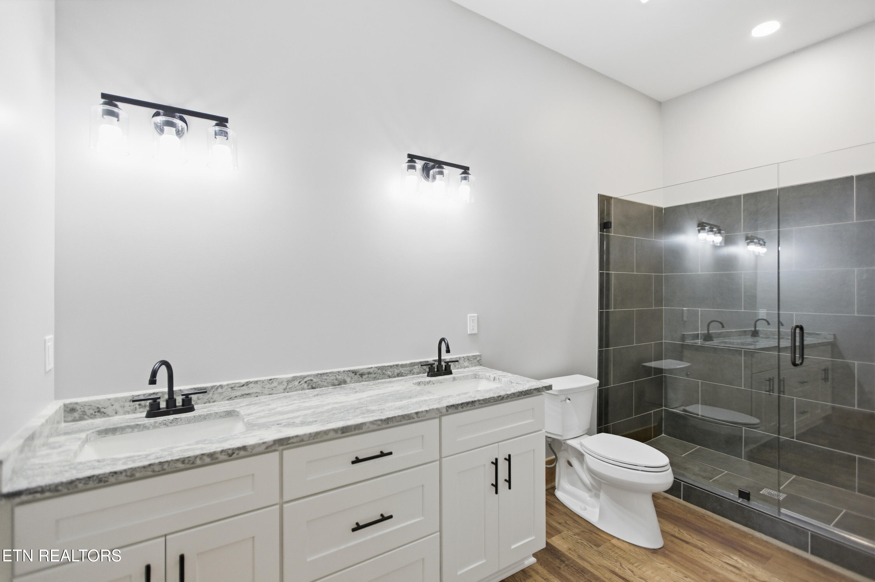 1950 Spurling Road Sevierville, TN 37862 - Photo 42 of 53 096_4M6A4104