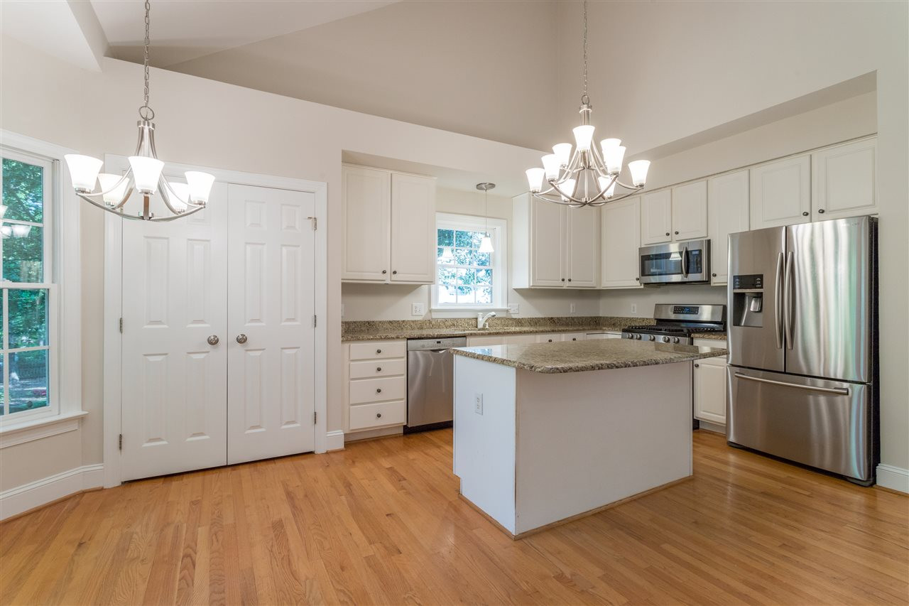 3305 Glade Spring Court Raleigh, NC 27612 - Photo 10 of 20 Photo 10