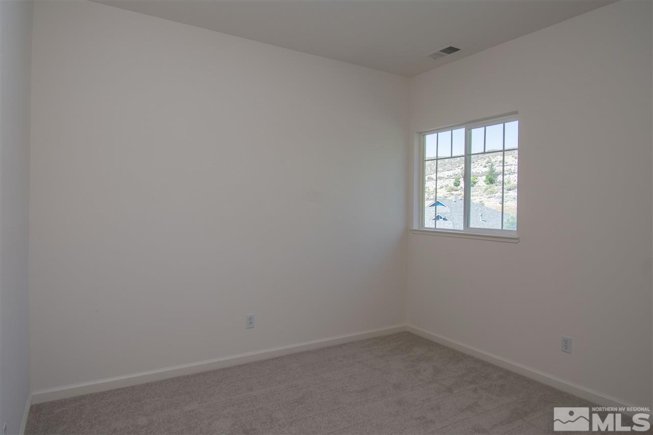 1520 Autumn Reno, NV 89511 - Photo 11 of 25 an empty room with a window