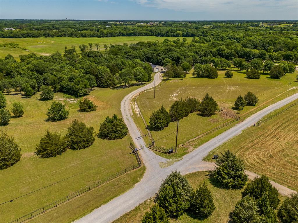1878 North Lincoln Park Road Van Alstyne, TX 75495 - Photo 26 of 40
