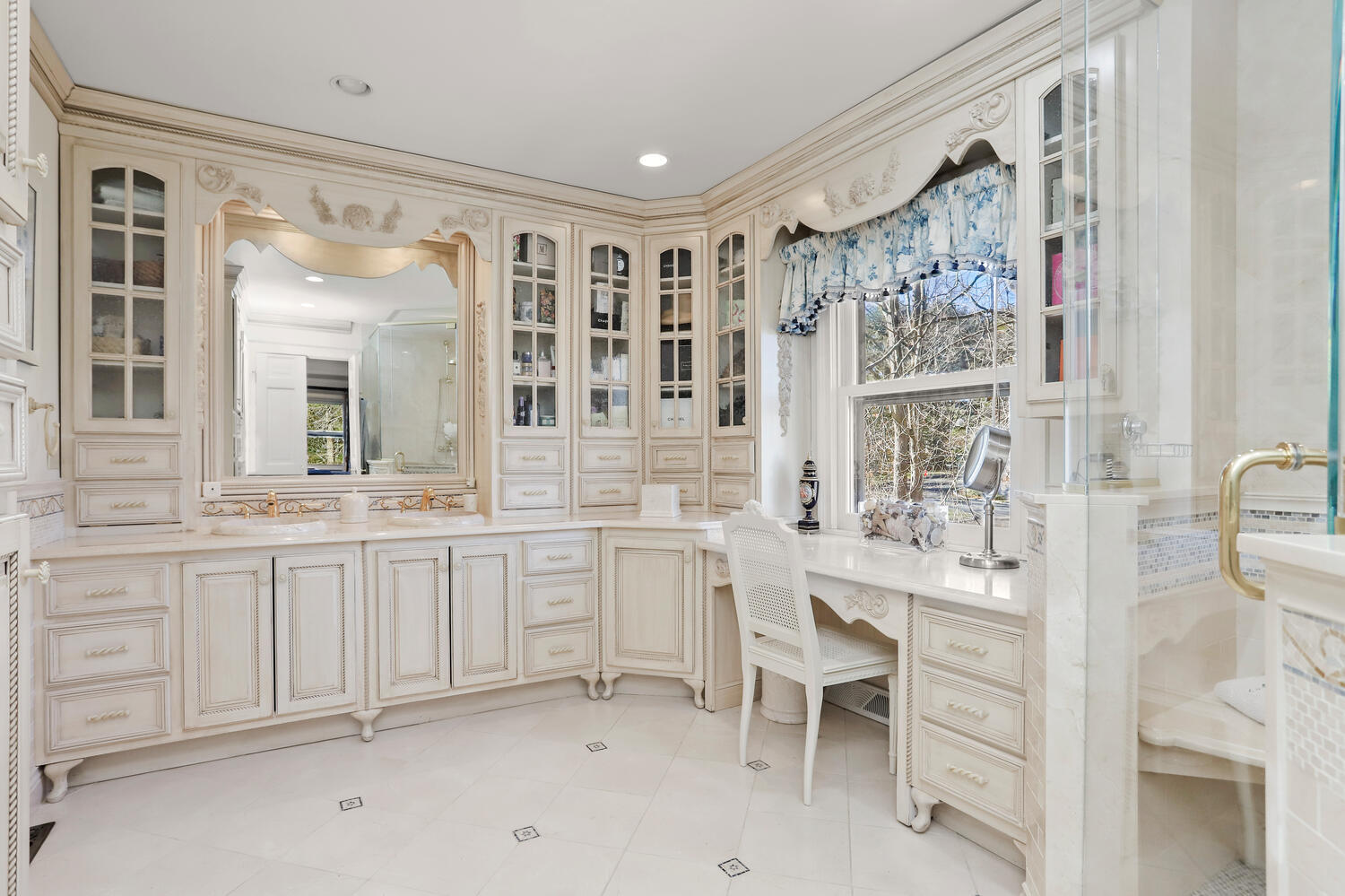 272 Putnam Road New Canaan, CT 06840 - Photo 27 of 44 272 Putnam Rd New Canaan CT-large-029-03
