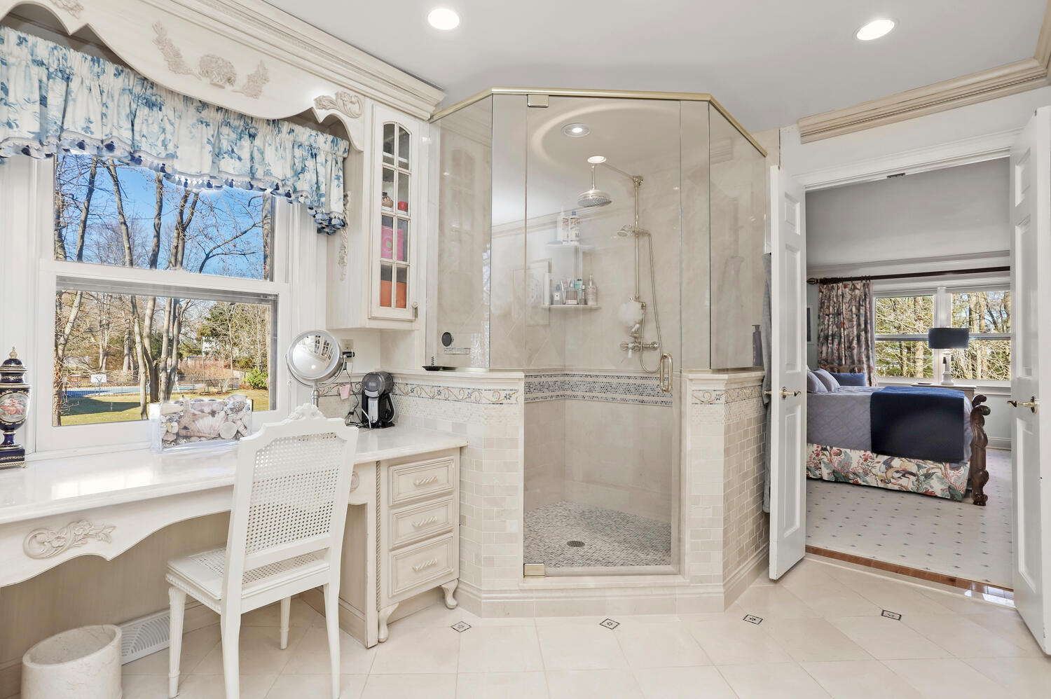 272 Putnam Road New Canaan, CT 06840 - Photo 28 of 44 272 Putnam Rd New Canaan CT-large-030-04